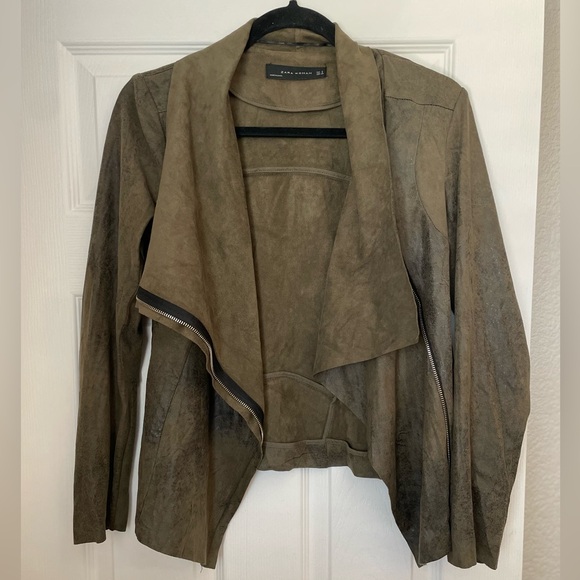 Zara Jackets & Blazers - Zara Woman Suede Olive Draped Zipper Jacket